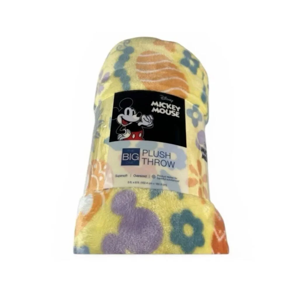 The Big One Plush Throw Blanket Mickey Mouse Large 5 ft x 6 ft Super Soft New